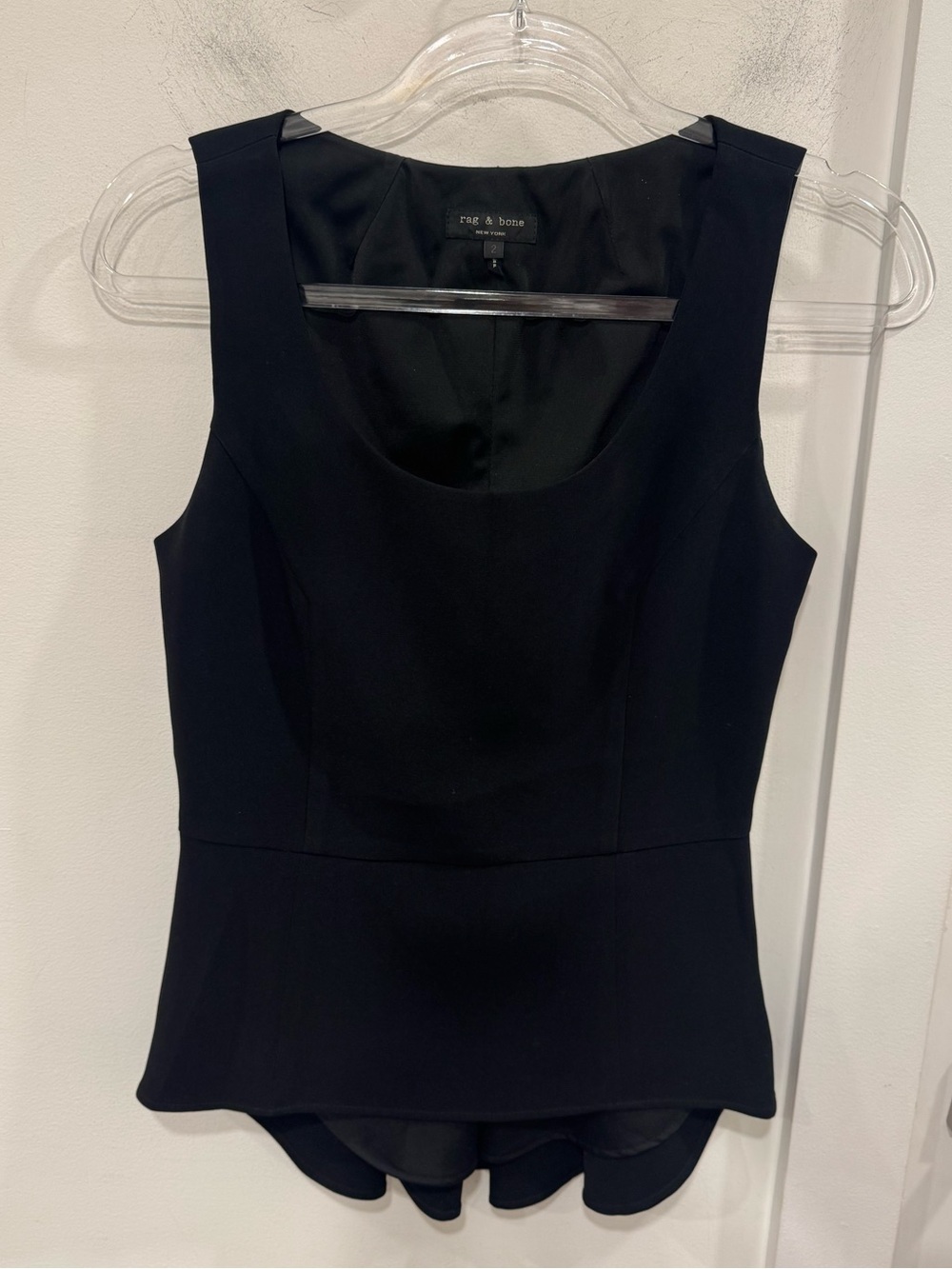 rag & bone Black Sleeveless Scoop Neck Top